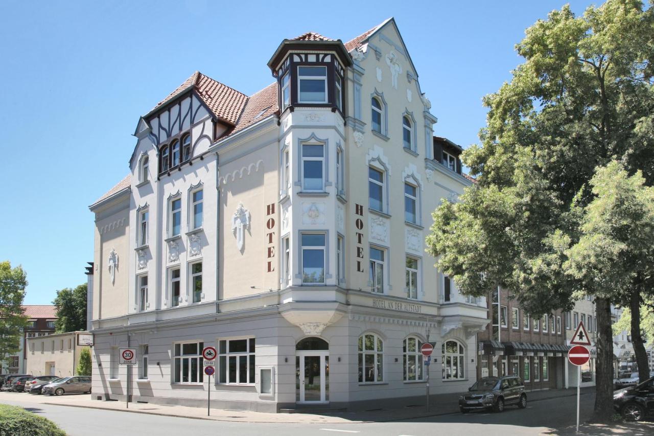 Hotel An Der Altstadt Hamelin Bagian luar foto